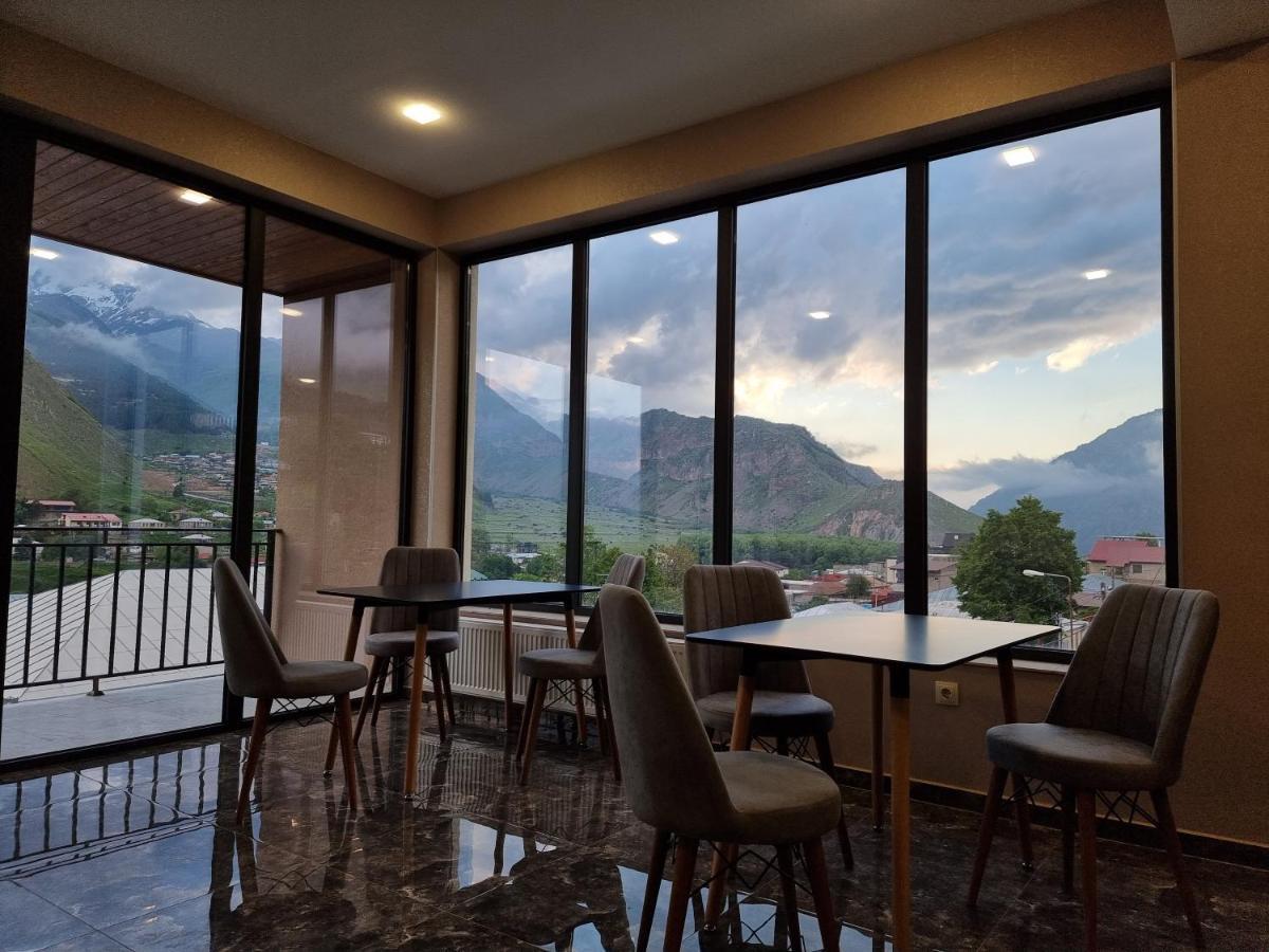 Hotel Sweet Night Kazbegi Exterior foto