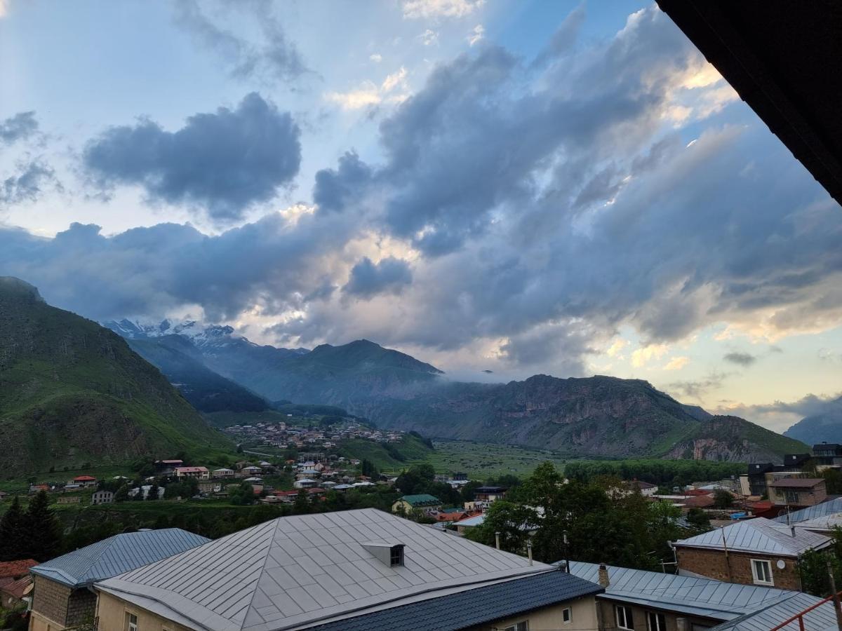 Hotel Sweet Night Kazbegi Exterior foto
