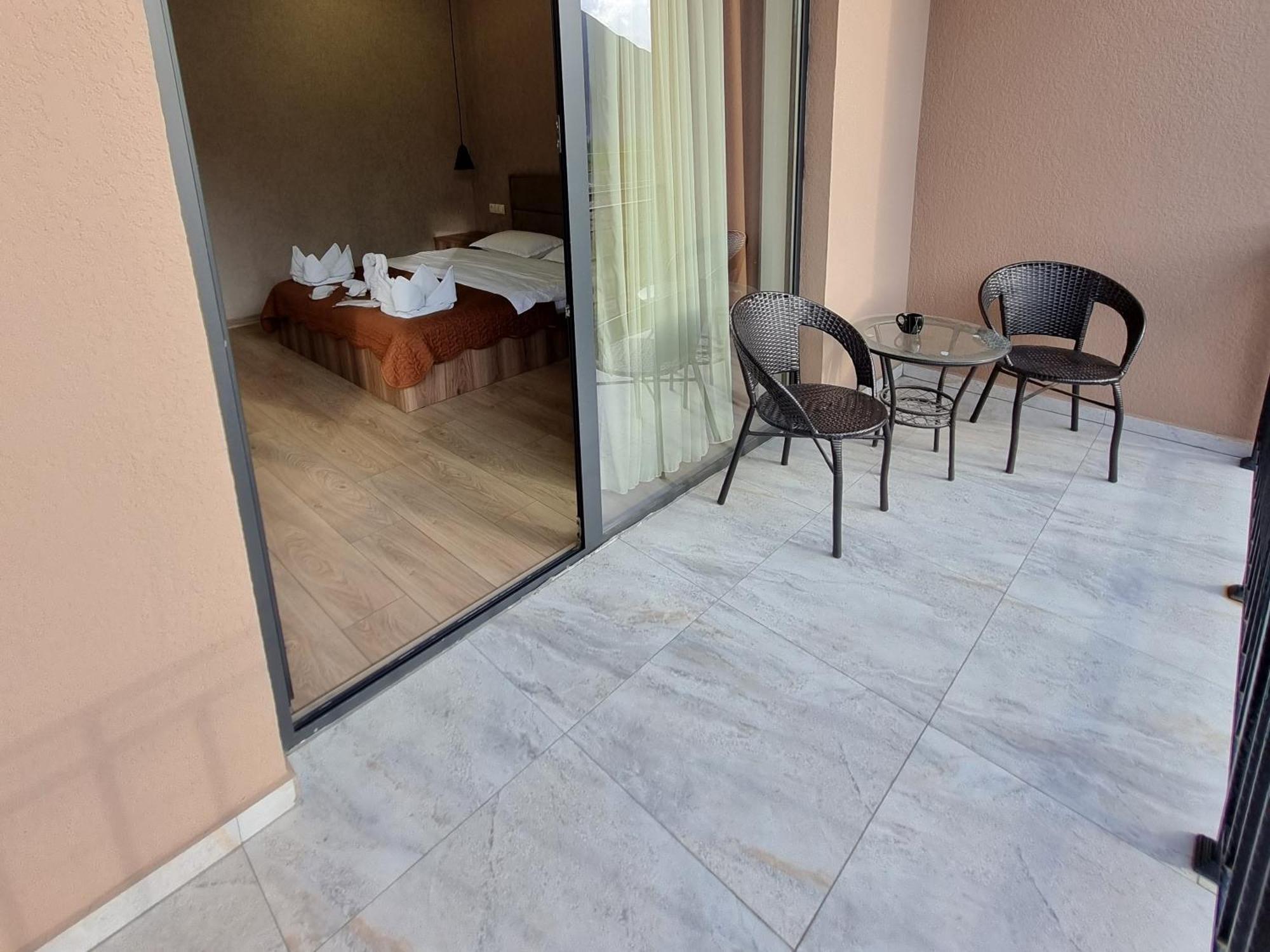 Hotel Sweet Night Kazbegi Exterior foto