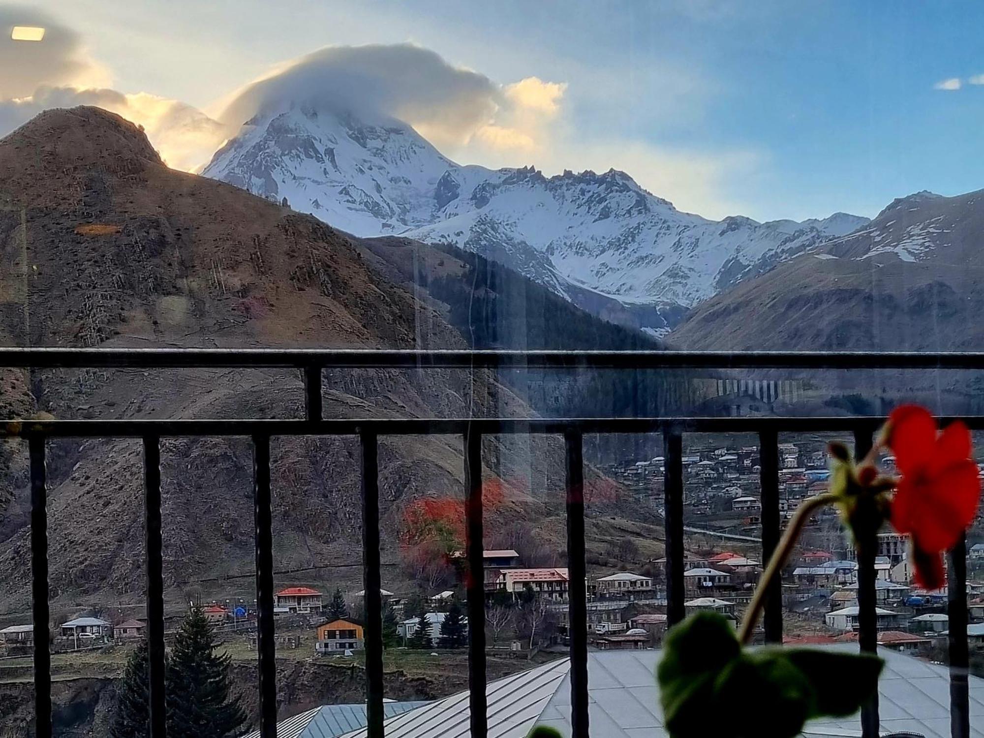 Hotel Sweet Night Kazbegi Cameră foto