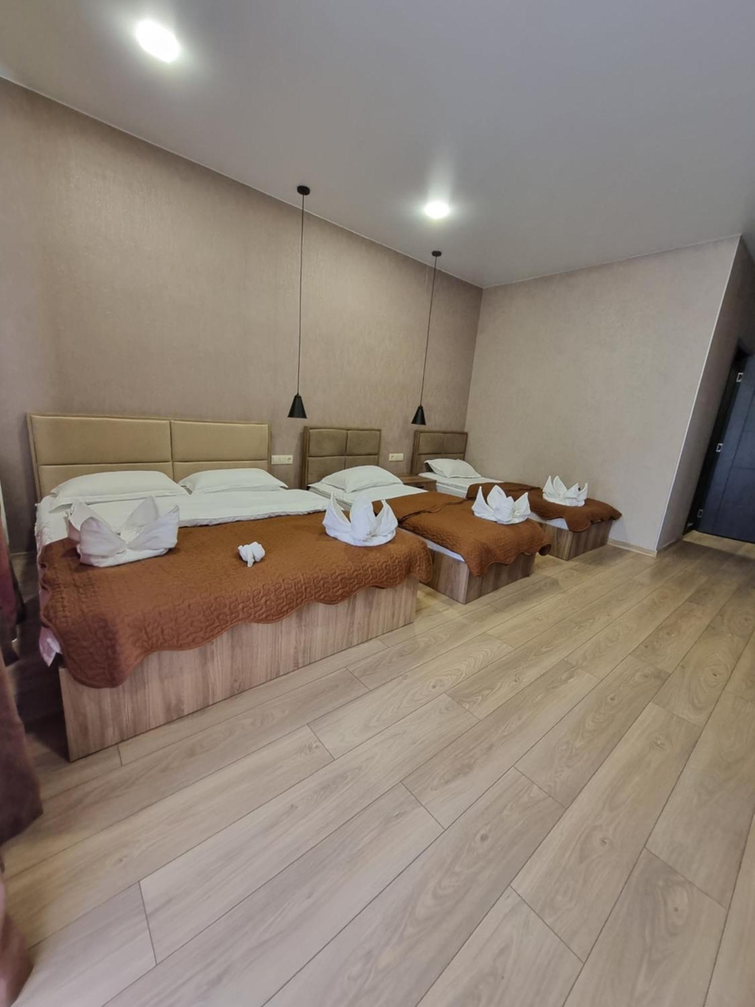 Hotel Sweet Night Kazbegi Exterior foto
